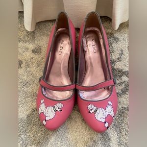 Y2K Poodle Kitten heel Mary Jane’s sz 6